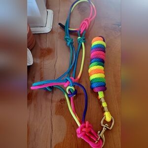 New Horse Halter & Lead Rope